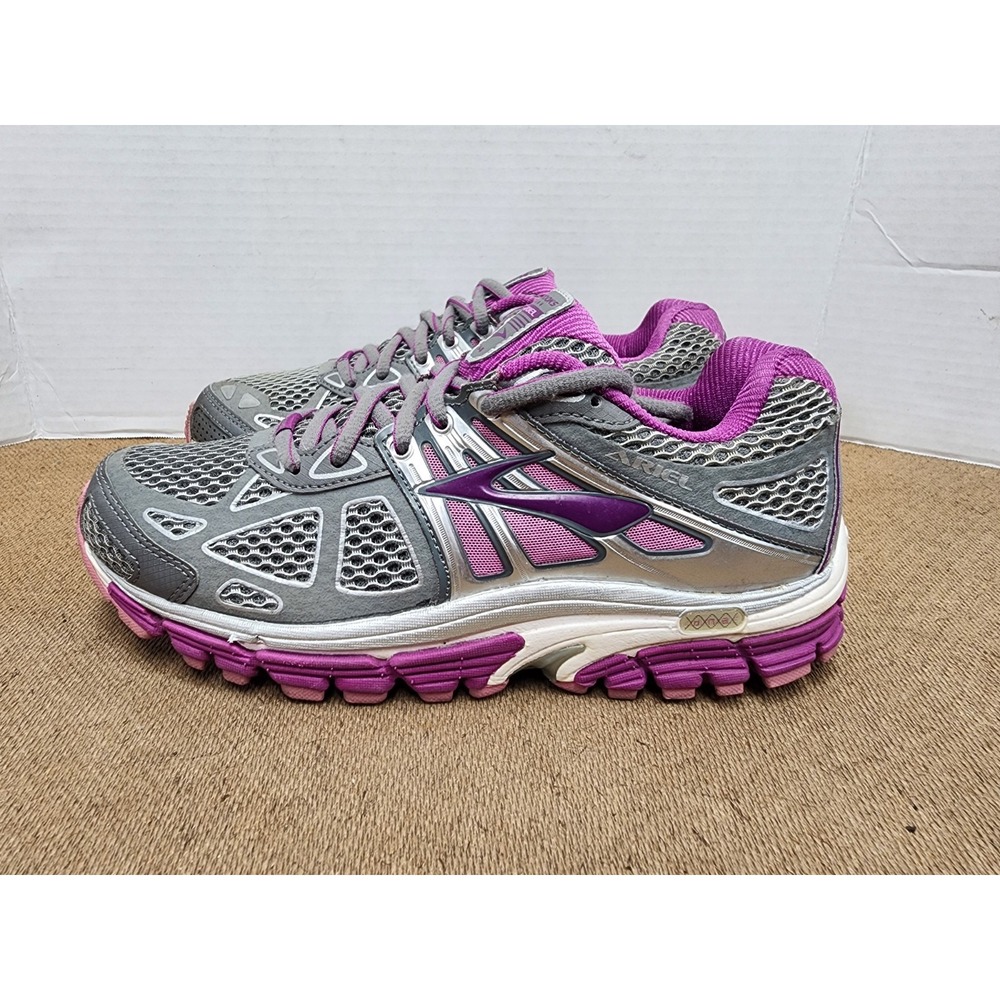 Brooks Ariel 14 Women's Size 6.5 B (Medium) Running Shoes Gray Purple